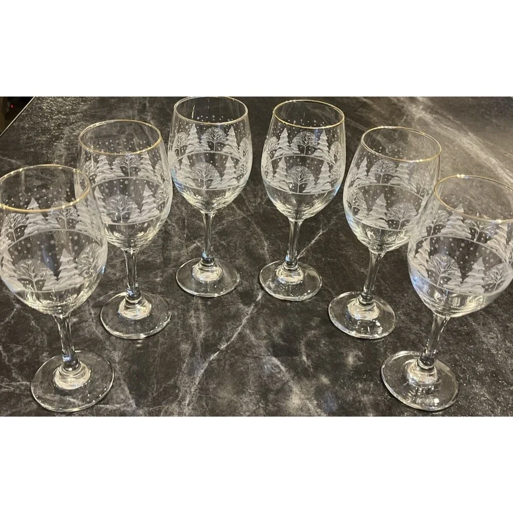 VNTG Set of 6 Winter Wonderland Scene White Frosted Trees Wine Goblets Gold Trim